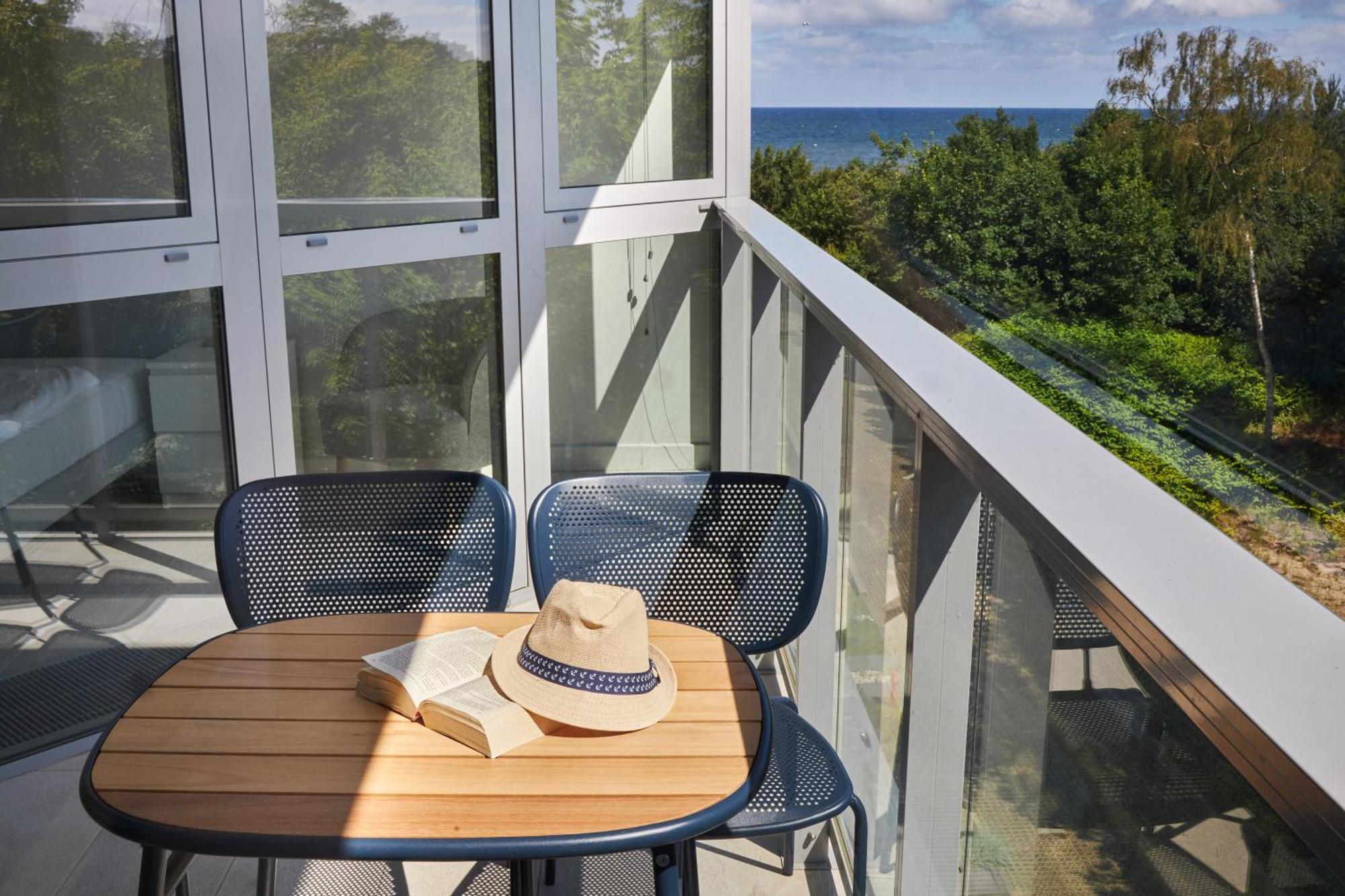 Dune Beach Resort - A Mielno  Exteriör bild
